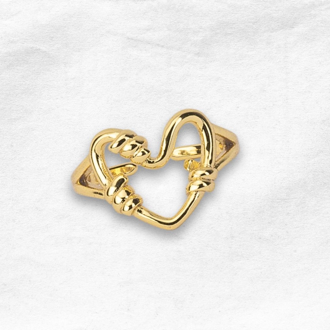 Anillo con Diseño de Corazon