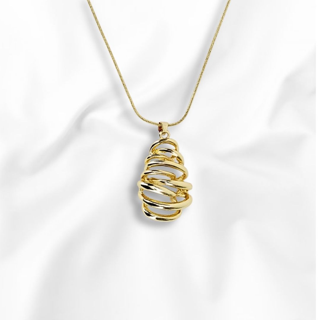 Cadena y Dije con Diseño Contemporaneo Medida 45cm de Largo